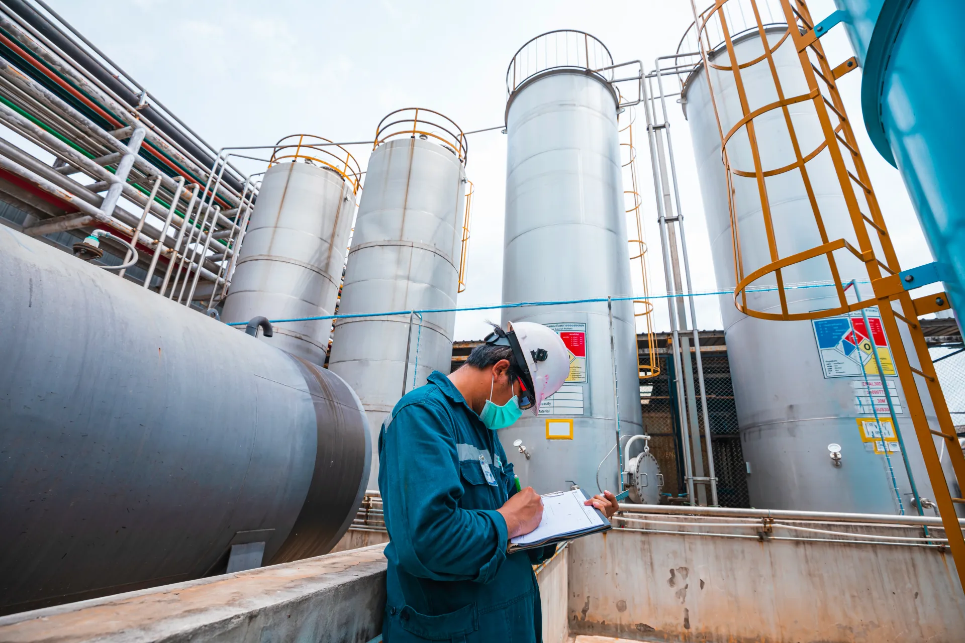 Oil & Gas Field Services